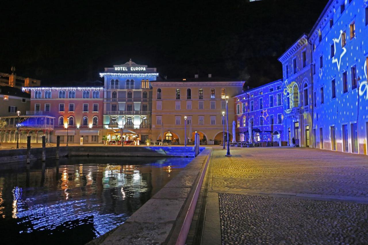 Hotel Europa - Skypool & Panorama Riva del Garda Luaran gambar